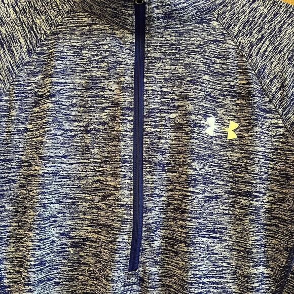 Under Armor Top  - Picture 3 of 7